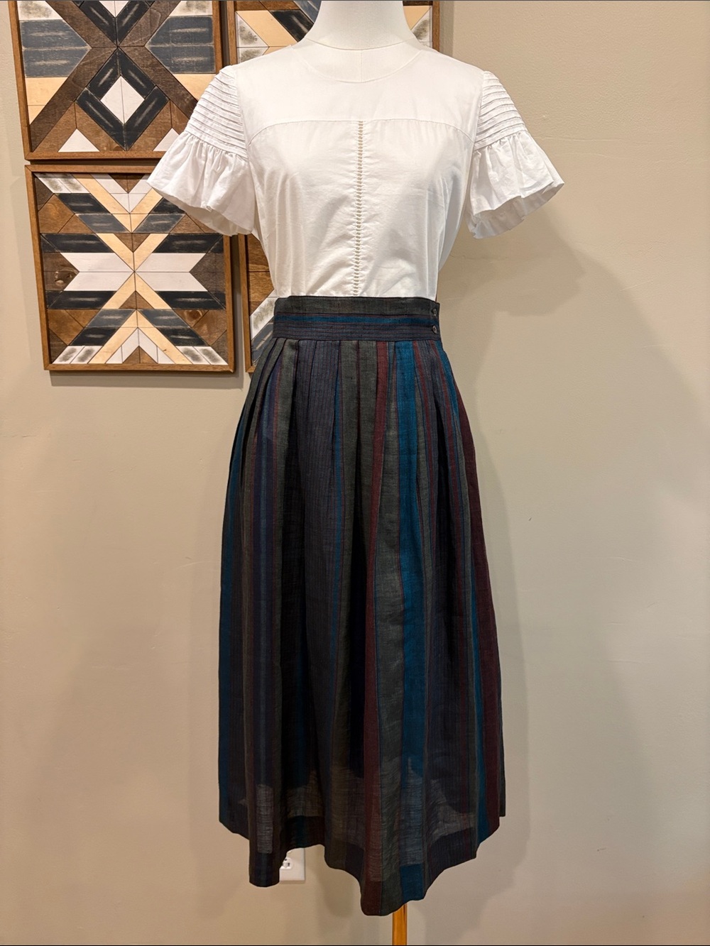 Vintage Linen Pleated Striped Midi Skirt by Jerri Sherman Made in Italy size 8